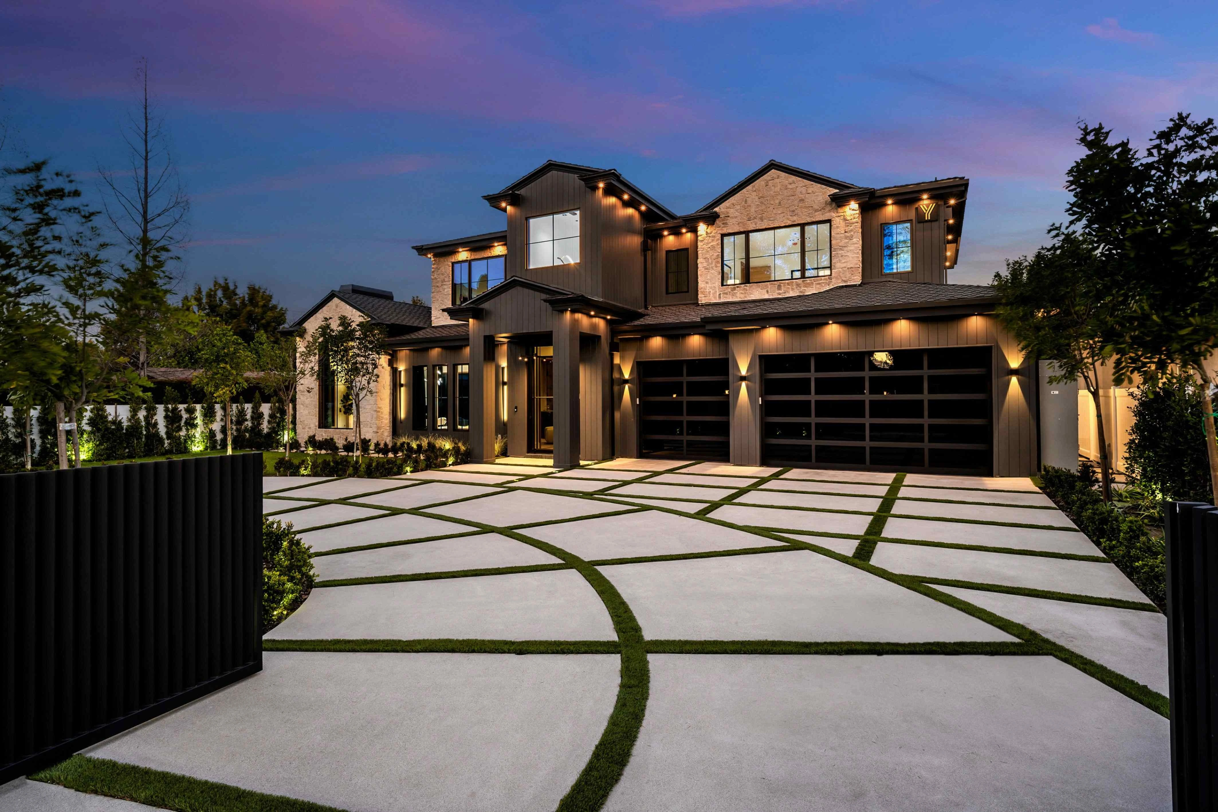 buying-luxury-las-vegas